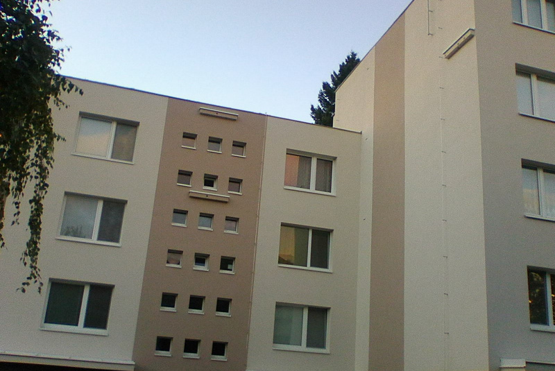 Družstevna 4 Modra