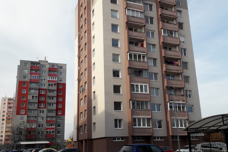 Jesenského 6, Senec
