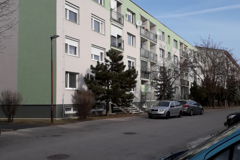 Námestie 1.mája 28-32, Senec